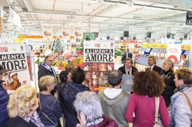 L'Iper di Peschiera Borromeo accoglie Alimenta l'Amore